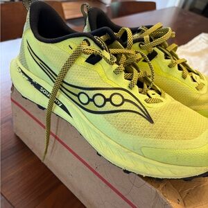 Saucony Peregrine 15 Trail Runner